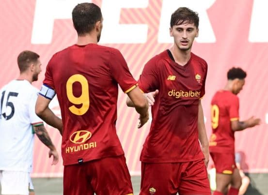 Kumbulla mesazh Mourinhos, mbrojtësi i Shqipërisë shënon në fitoren e Romës (VIDEO)