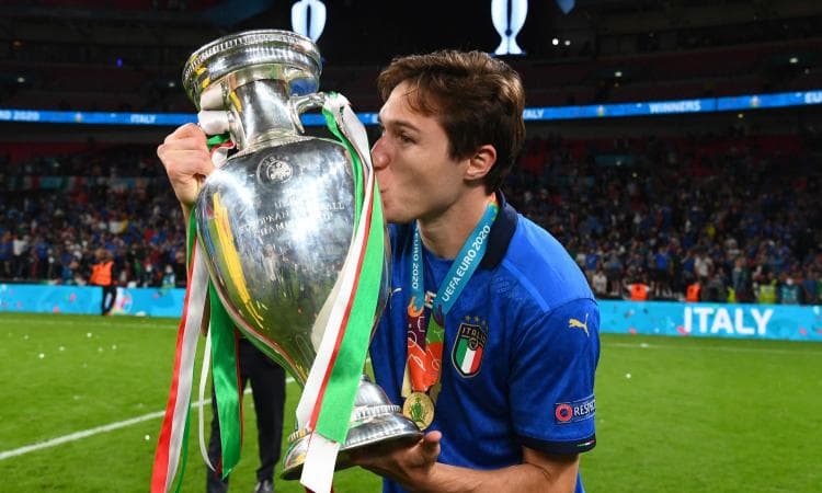 Ofertë 100 milionë euro, Juventusi vendos për Frederico Chiesa