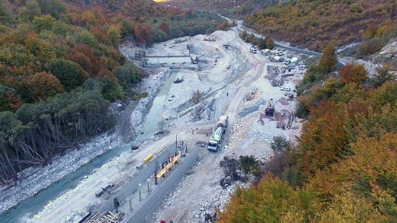 Gjykata e Lartë pezullon punimet për ndërtimin e HEC-eve në Valbonë