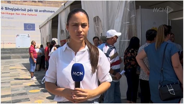 Rritet interesi i të rinjve për vaksinën (VIDEO)