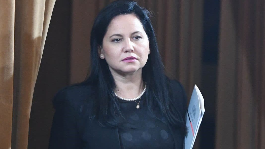 U la në “arrest shtëpie” për korrupsion, Rovena Voda kërkon lirimin