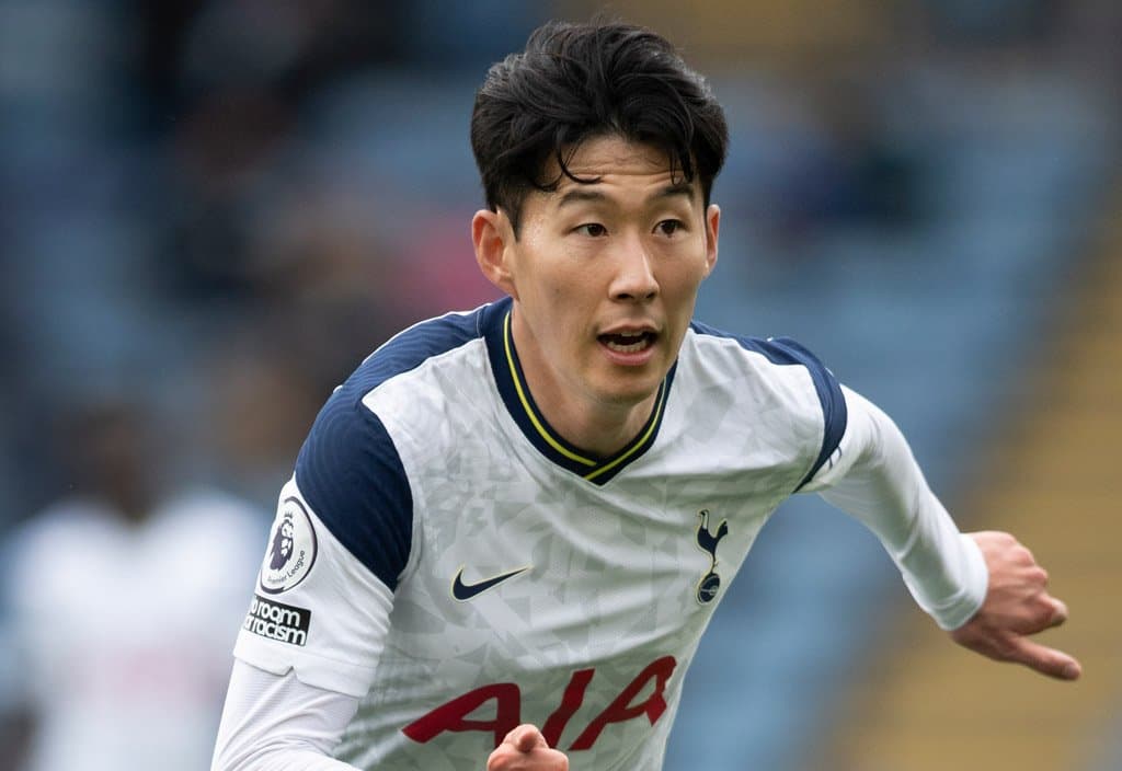 Tottenham rinovon me Son 