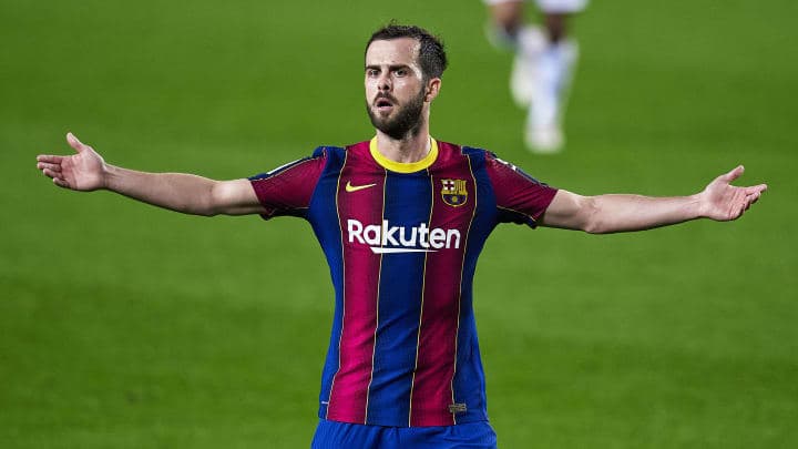 Inter interesohet për Pjanic 