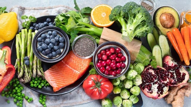 Ushqimet më të mira të cilat zvogëlojnë inflamacionin