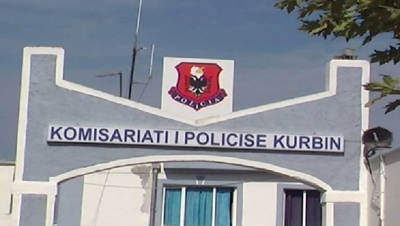 Aksidentohen dy makina në Kurbin, plagosen dy pasagjere