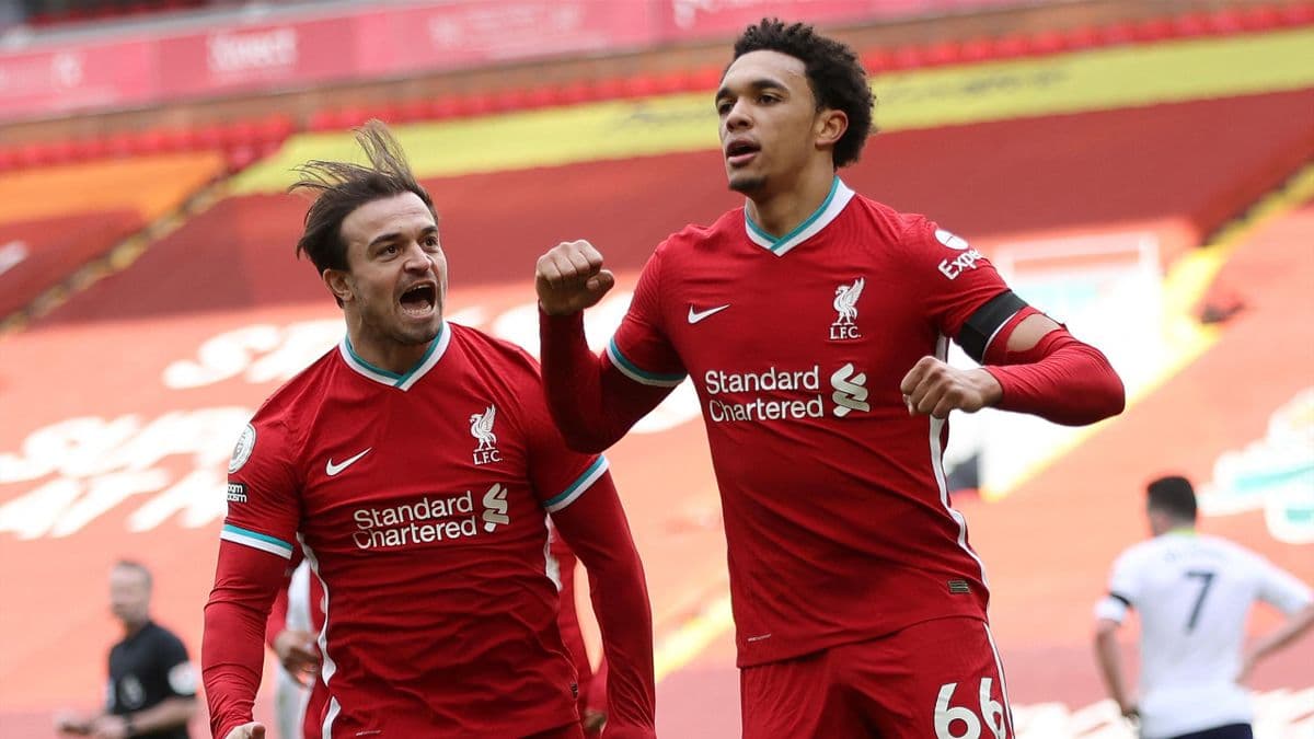 Kontratë deri në vitin 2025, Liverpool “blindon” mbrojtësin