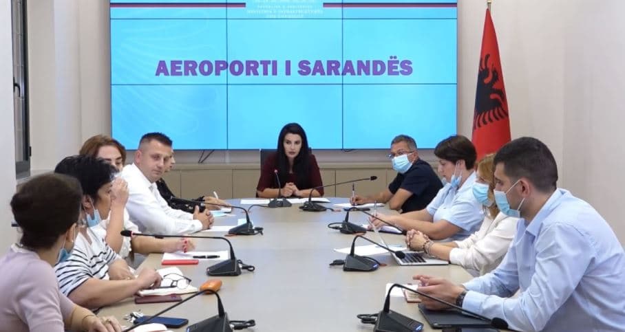     Hapet zyrtarisht gara për aeroportin e Sarandës