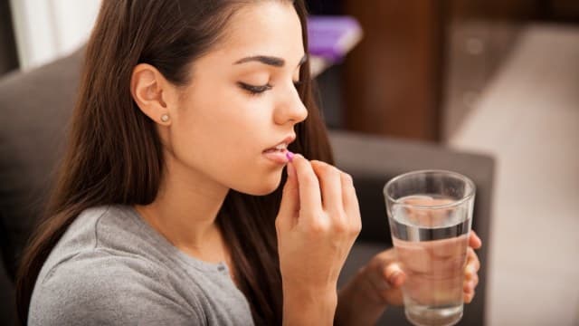 Çfarë i ndodh trupit tuaj nëse merrni një vitaminë çdo ditë