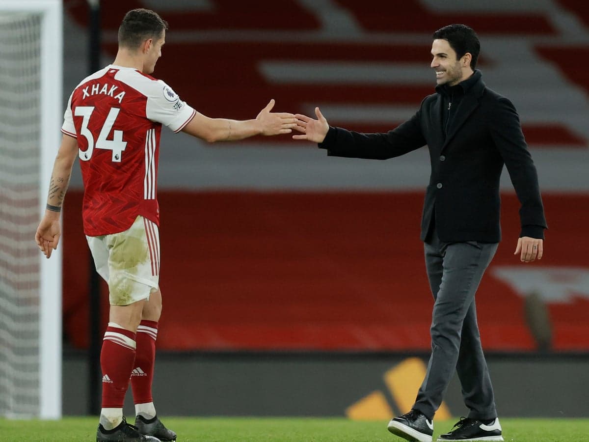 Mourinho e pret te Roma, trajneri i Arsenal zbulon të ardhmen e Granit Xhakës