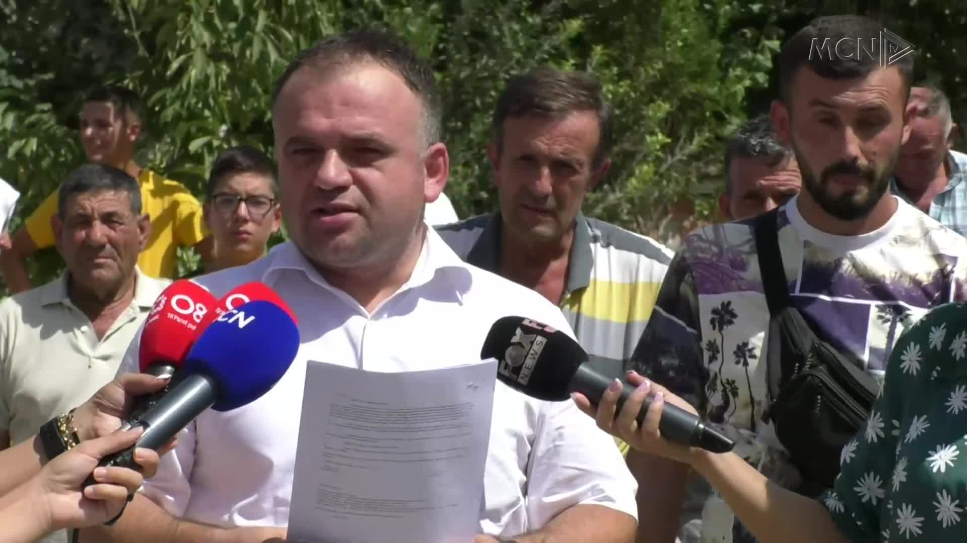 Përplasja për rindërtimin në Baldushk (VIDEO)