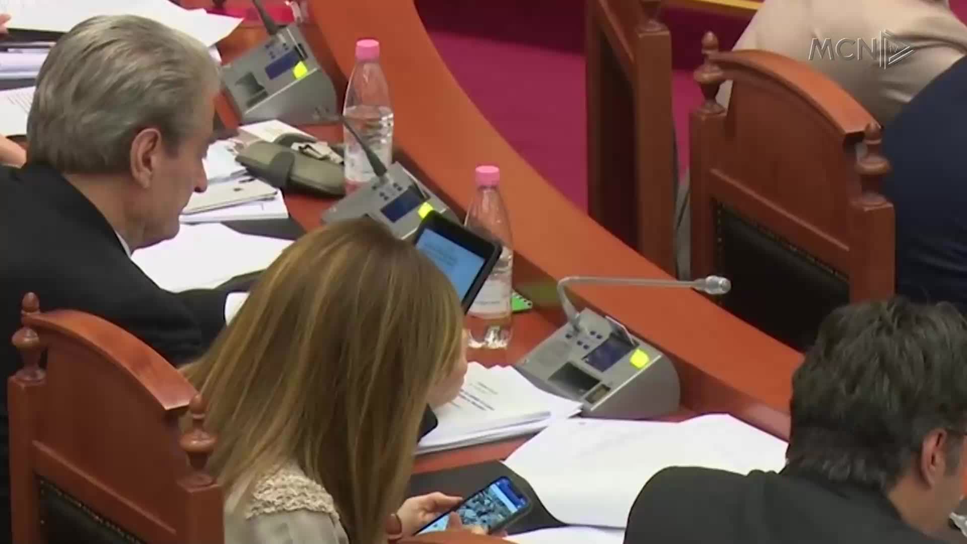 “Faturat e arbitrazhit i paguajnë shqiptarët” (VIDEO)