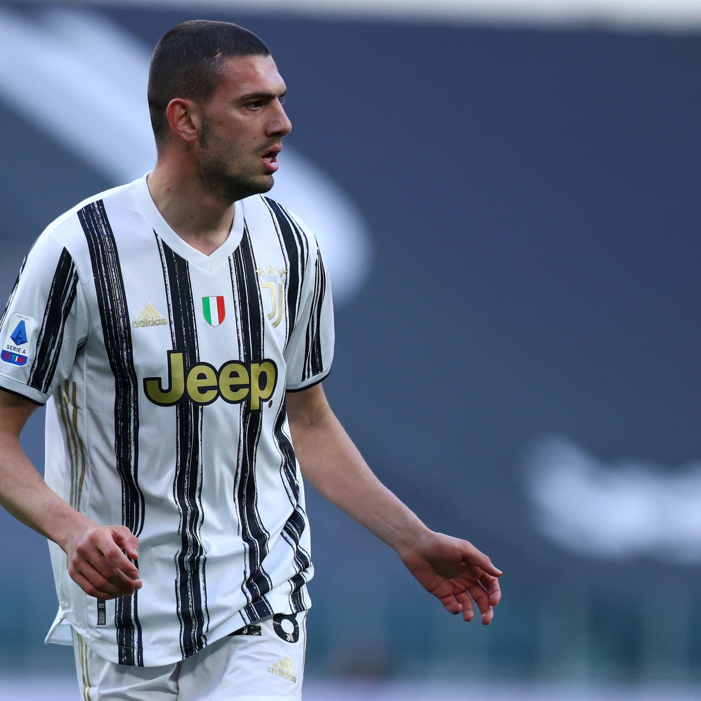                                           Demiral afër Atalantës  