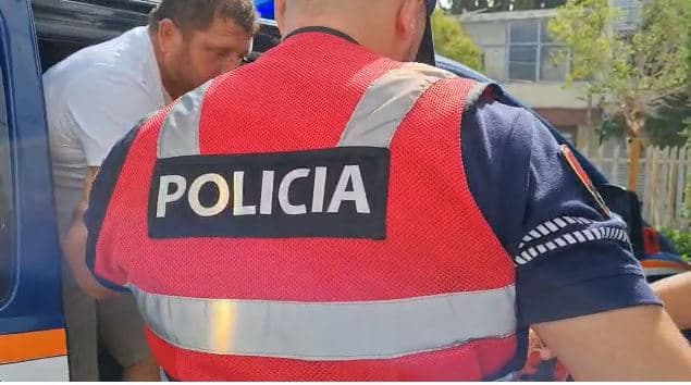 Vrau kushëririn për pronën në Lushnje, Kastriot Hasalla lihet në burg (VIDEO)