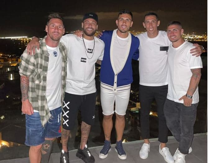 Messi në shoqërinë e lojtarëve të PSG-së, të enjten pritet firma në kontratë