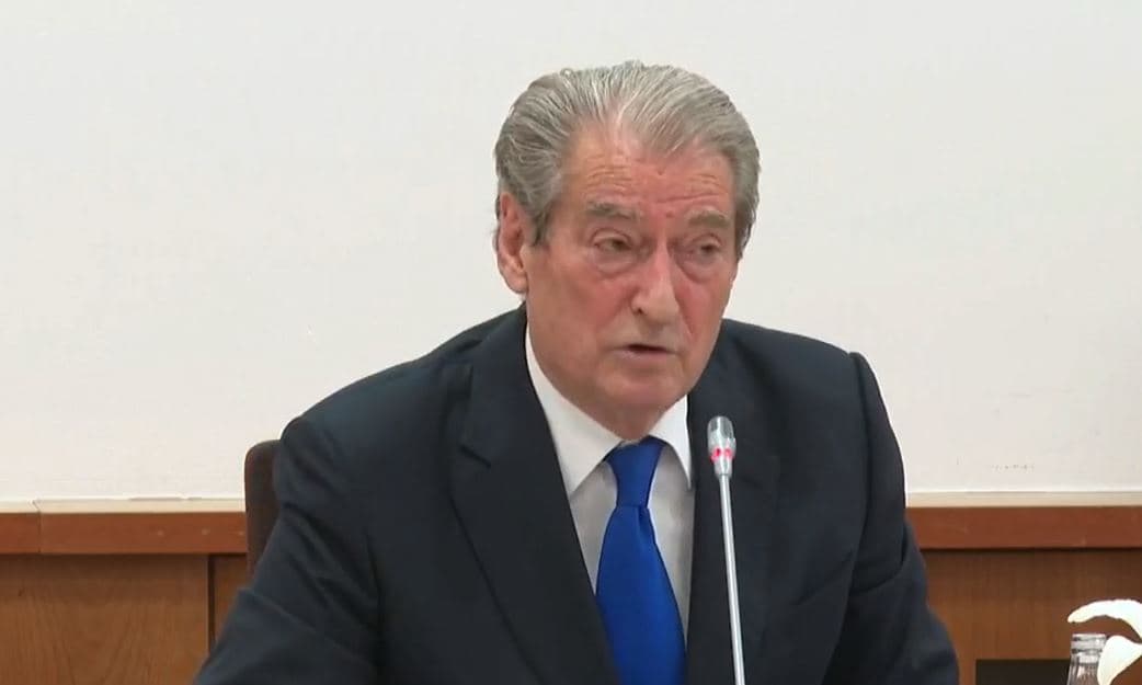Berisha: Rama dhe Soros lobuan që të shpallesha ‘non grata’ nga SHBA (VIDEO)