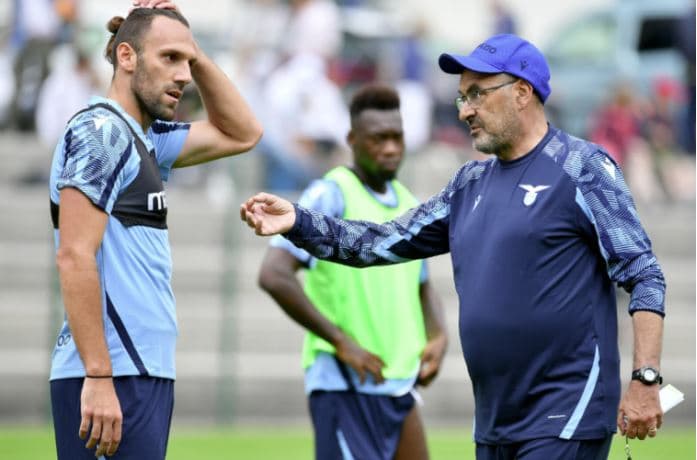 Një sulmues do largohet nga Lazio, Sarri vendos për të ardhmen e Muriqit