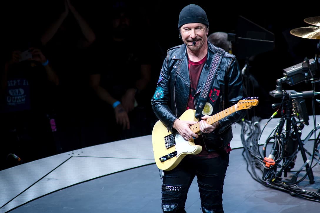 Kitaristi i U2, The Edge mbush sot 60 vjeç