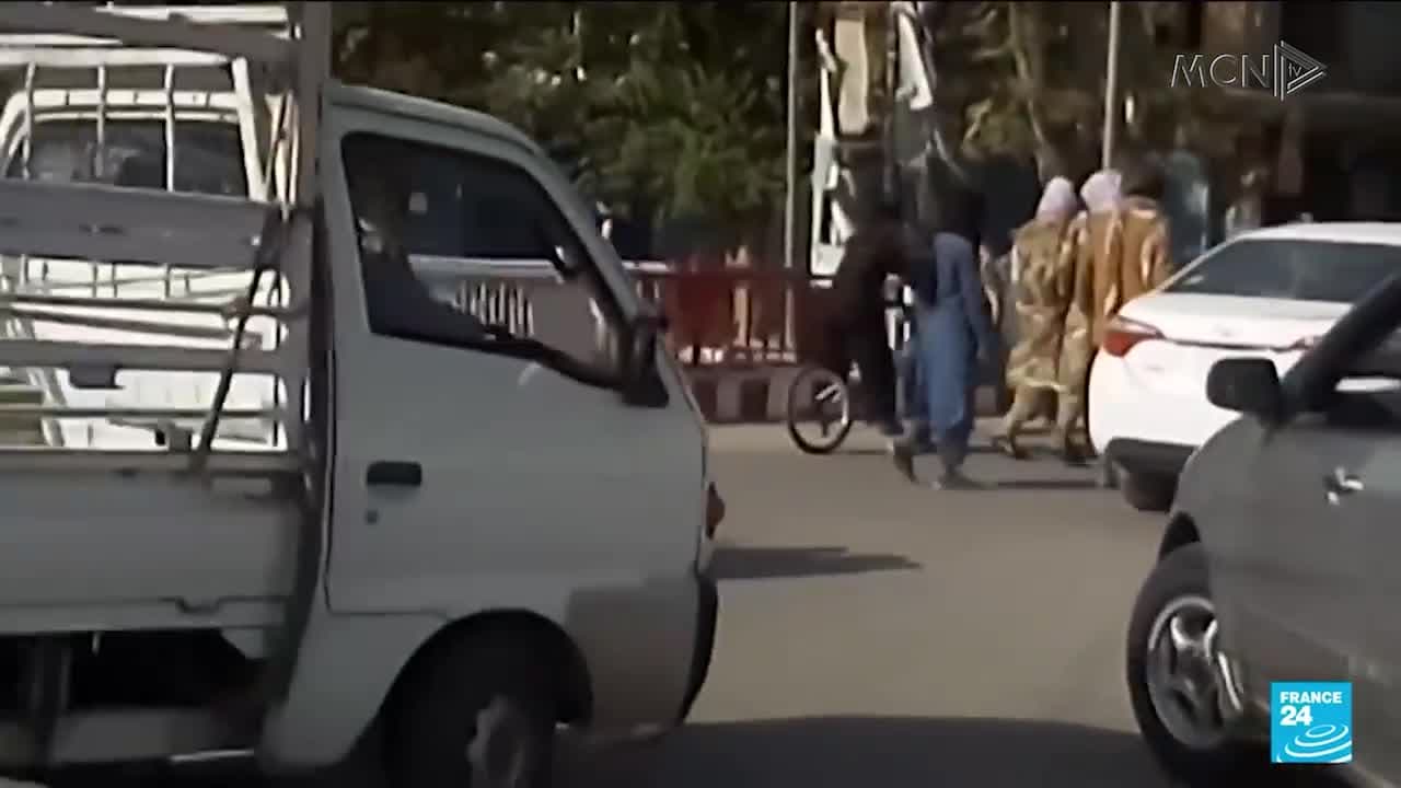 Talebanët po marrin Afganistanin (VIDEO)