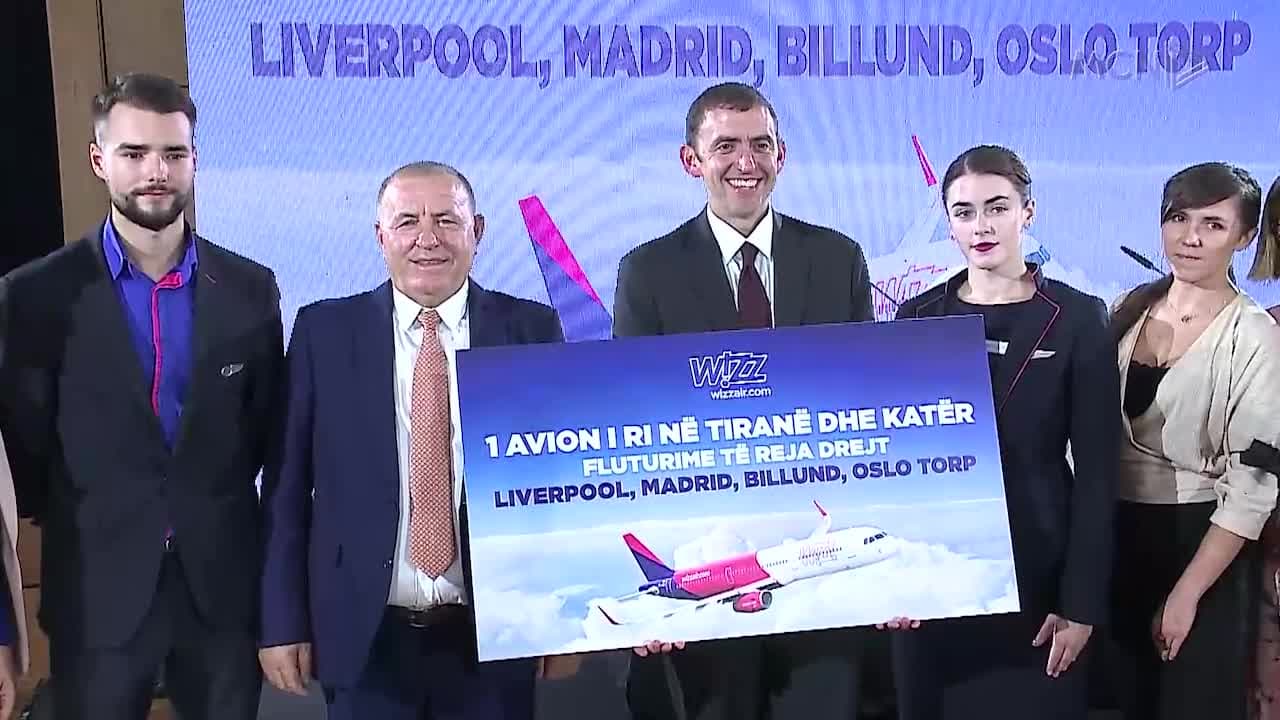 Wizz Air shton flotën e avionëve në Tiranë (VIDEO)