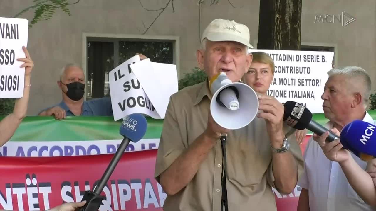 Emigrantët protestë për pensionet (VIDEO)