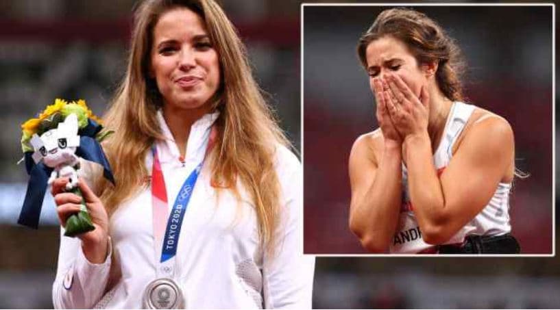 Sportistja polake nxjerr në ankand medaljen për të ndihmuar foshnjën 8-muajshe