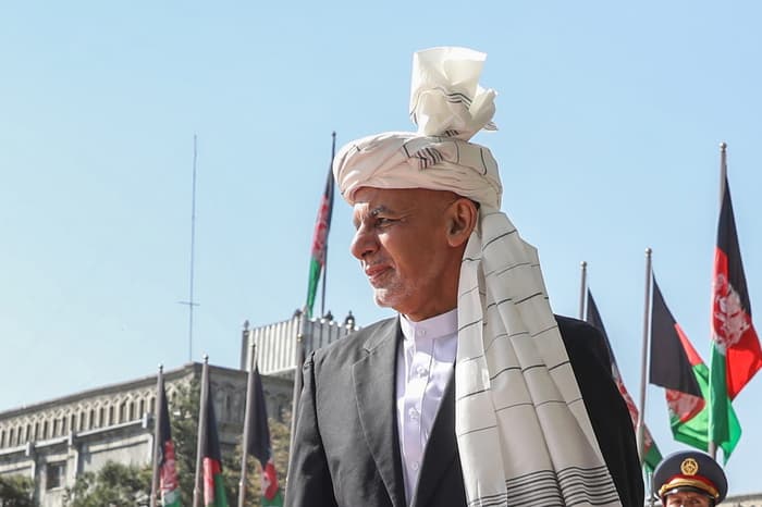 “U arratis me 4 makina të mbushura me para kesh”, presidenti afgan vendoset në Emiratet e Bashkuara
