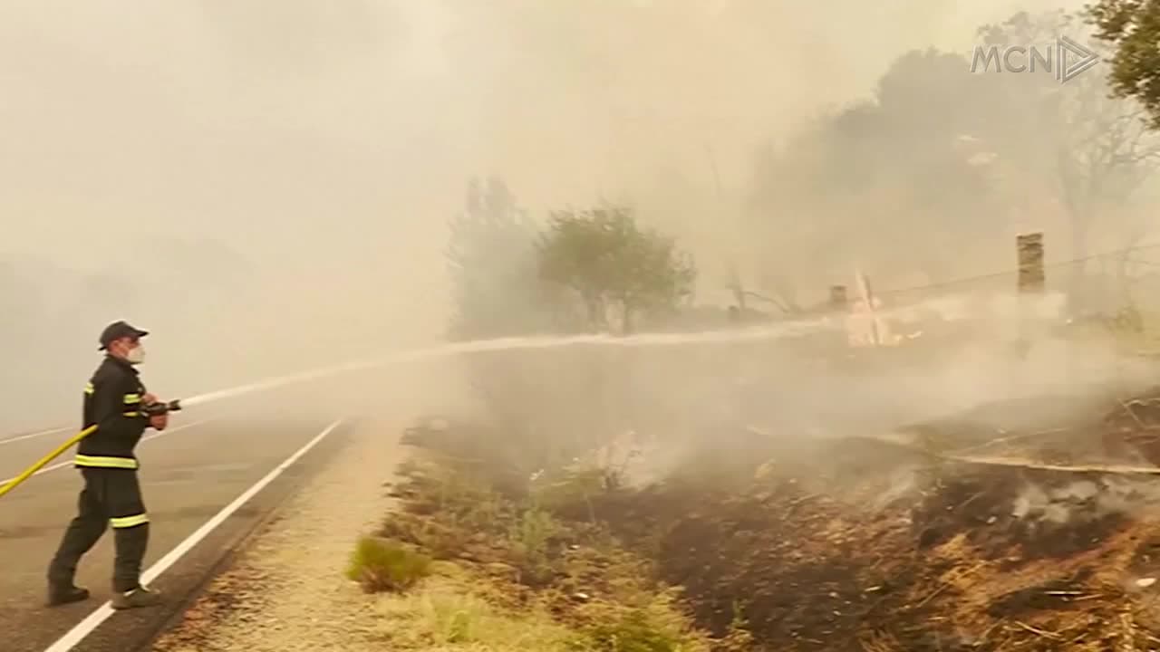Situatë e vështirë nga zjarret në Greqi dhe Francë (VIDEO)