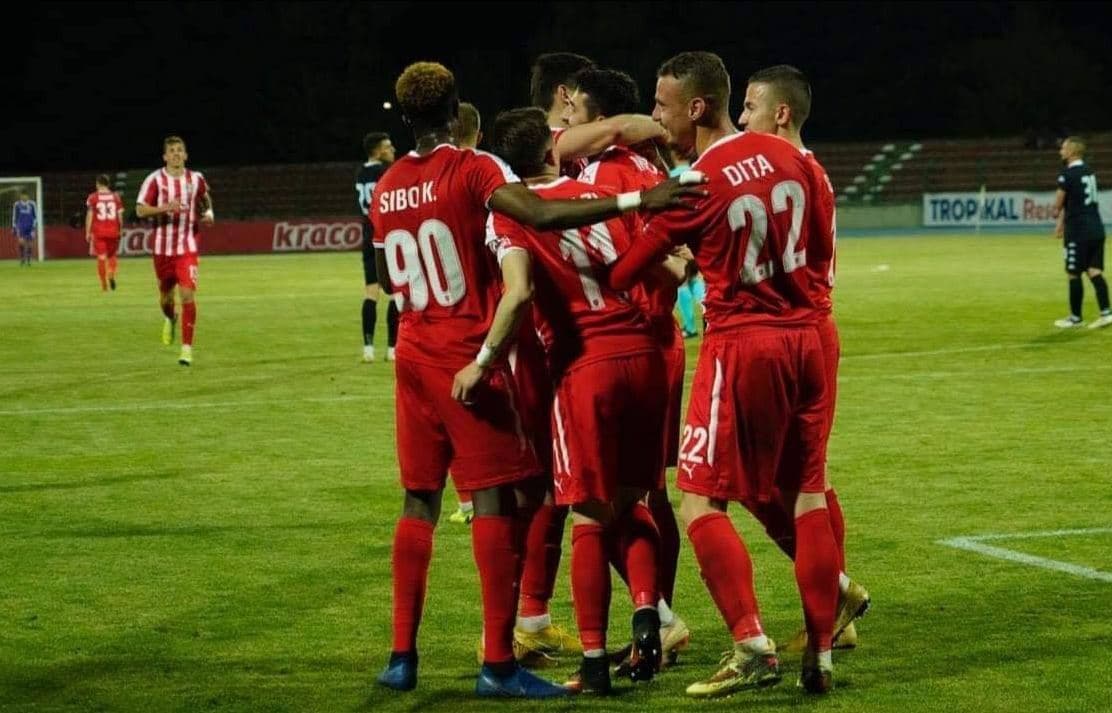 Luajti me Skënderbeun në Superiore, mesfushori arrin akordin me klubin spanjoll