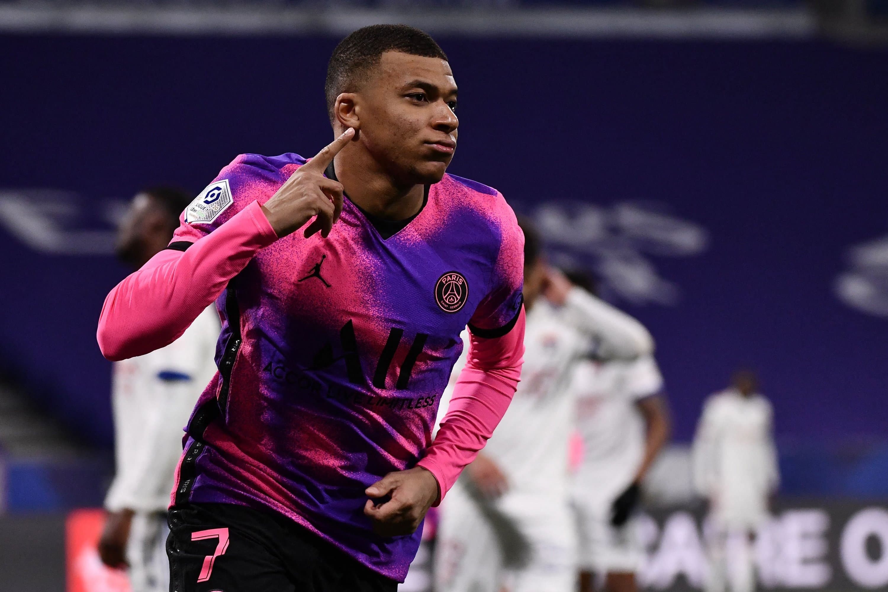 Mbappe: Jam një yll, nuk e bëjnë dot të gjithë atë që bëj unë