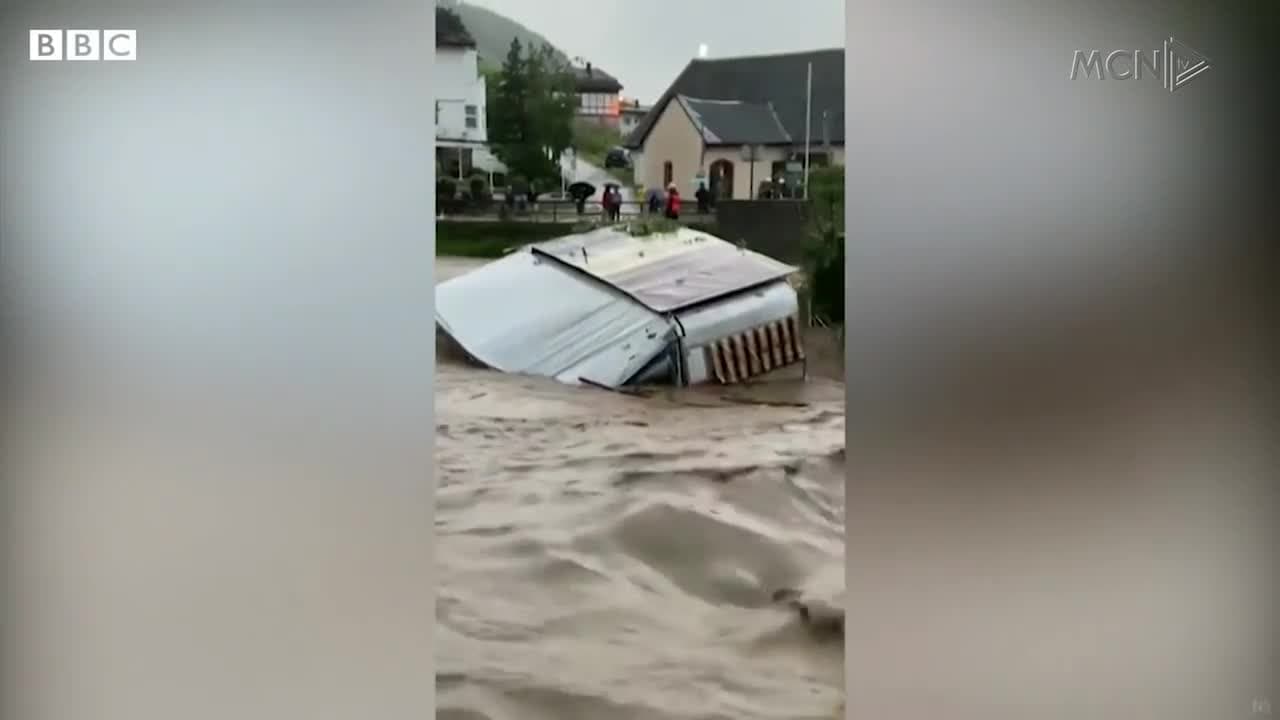 Përmbytjet në Evropën perëndimore (VIDEO)