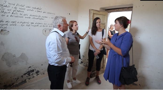 Të përndjekurit politikë kujtohen në burgun e 7 penxhereve në kalanë e Argjiros