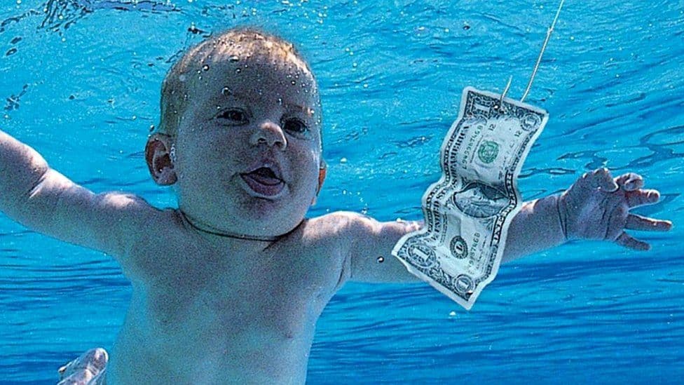 “Shfrytëzim seksual i fëmijëve”, Nirvana paditet nga foshnja në kopertinën e albumit “Nevermind”