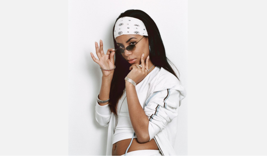 20 vjet pas vdekjes, stili i të famshmes Aaliyah ende mbretëron (Foto)