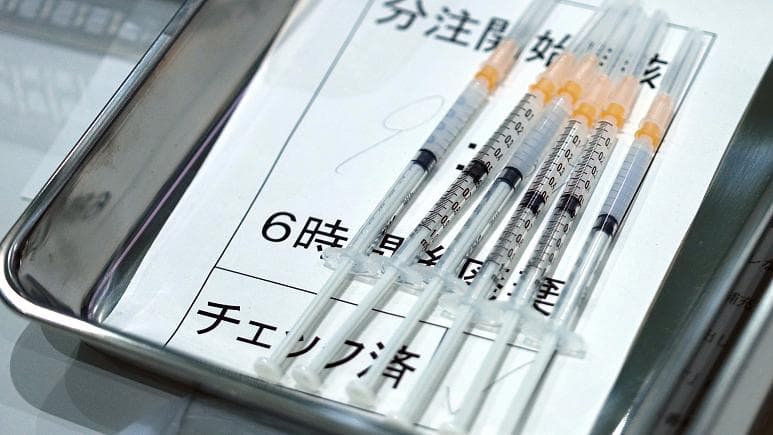 Japonia pezullon përdorimin e 1.63 milion vaksinave Moderna nga Spanja