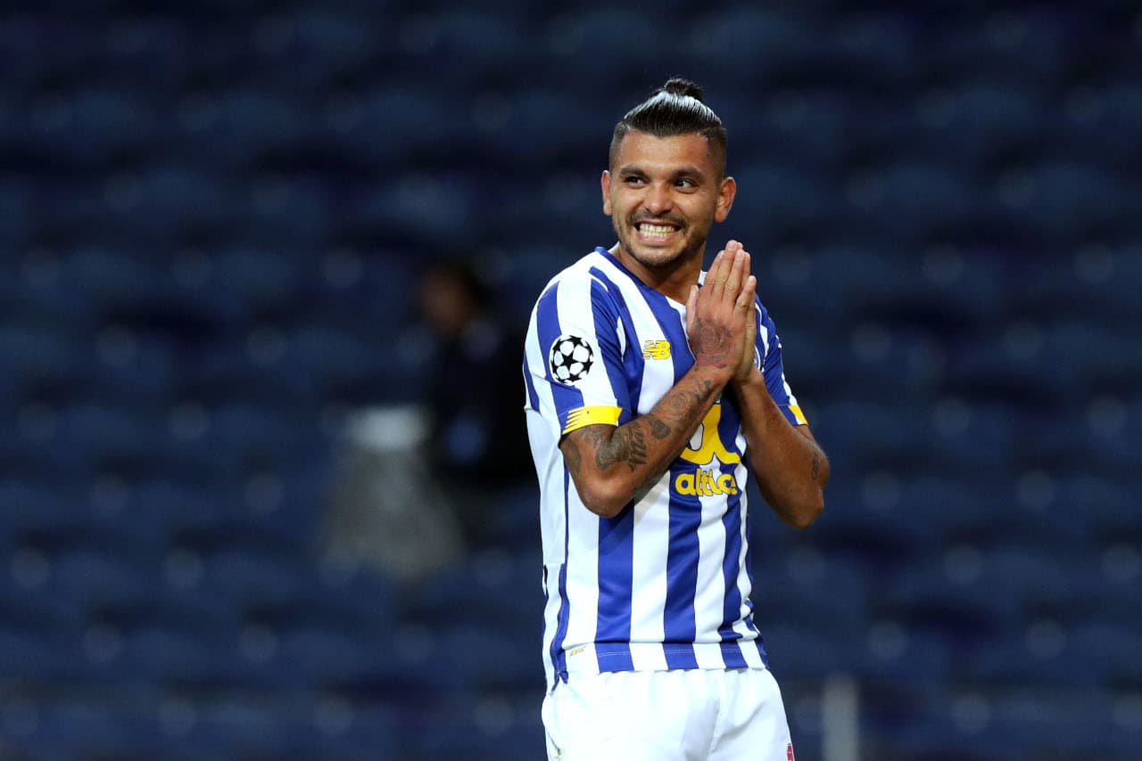  Milan ofertë për Corona