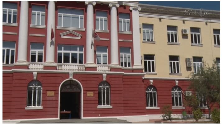 Nis regjistrimi në universitete (VIDEO)