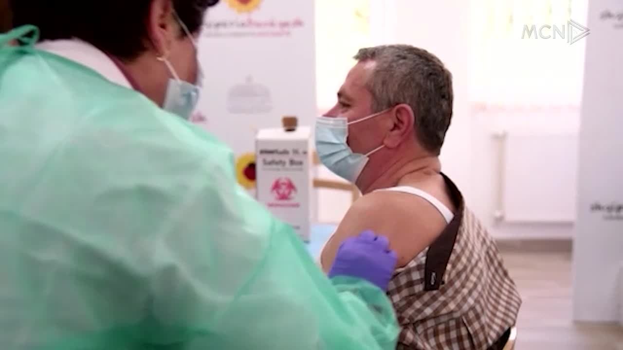 Nis vaksinimi i detyrueshëm për arsimtarët (VIDEO)