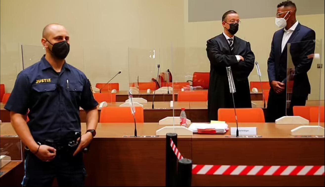 Akuzohet për dhunë ndaj ish-partneres, mbrojtësi gjerman rrezikon 5 vite burg