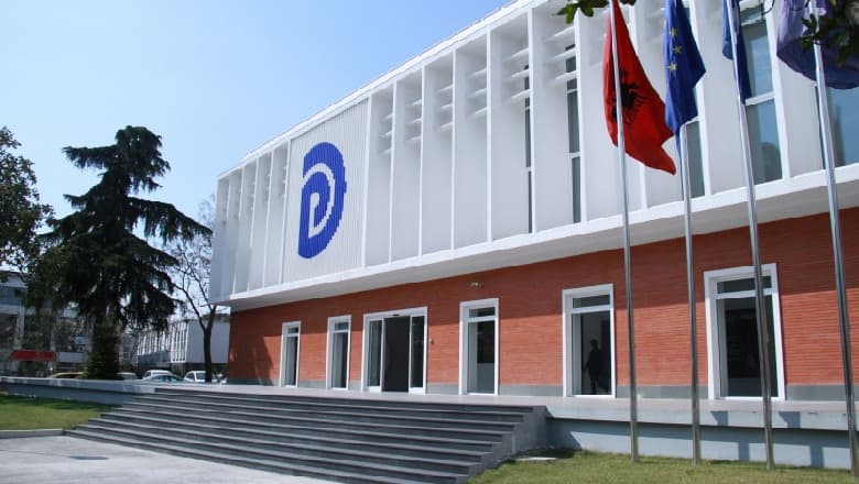PD do të mbledhë grupin parlamentar, aleatët sytë nga Basha