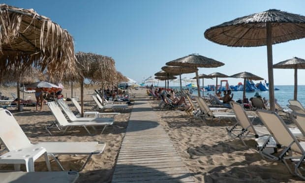 Covid, Greqia vendos gjoba për lëshimin e certifikatave të rreme