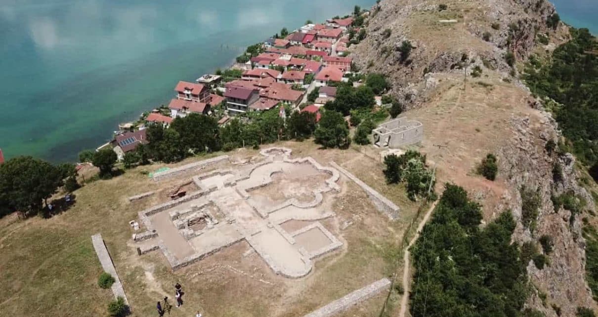 Trashëgimi e mbrojtur nga UNESCO/ Mozaiku i Linit hapet pas restaurimit