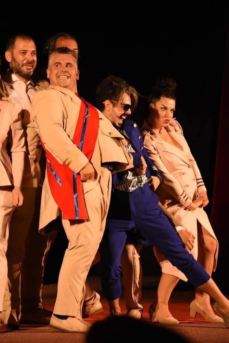 Përfundon “Teatri Shqiptar në Maqedoninë e Veriut”/ “Revizori”, shfaqja më e mirë e festivalit