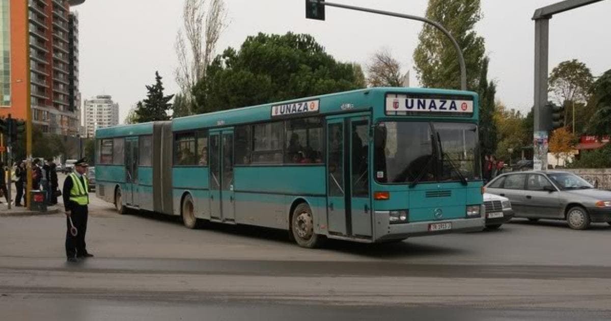 Bashkia e Tiranës i heq licencën kompanisë që menaxhon linjën e Unazës (VIDEO)