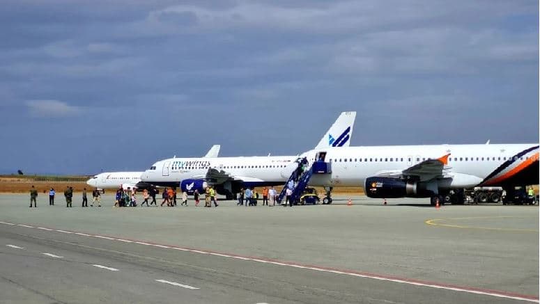117 afganë të strehuar në Kosovë largohen drejt Mbretërisë së Bashkuar