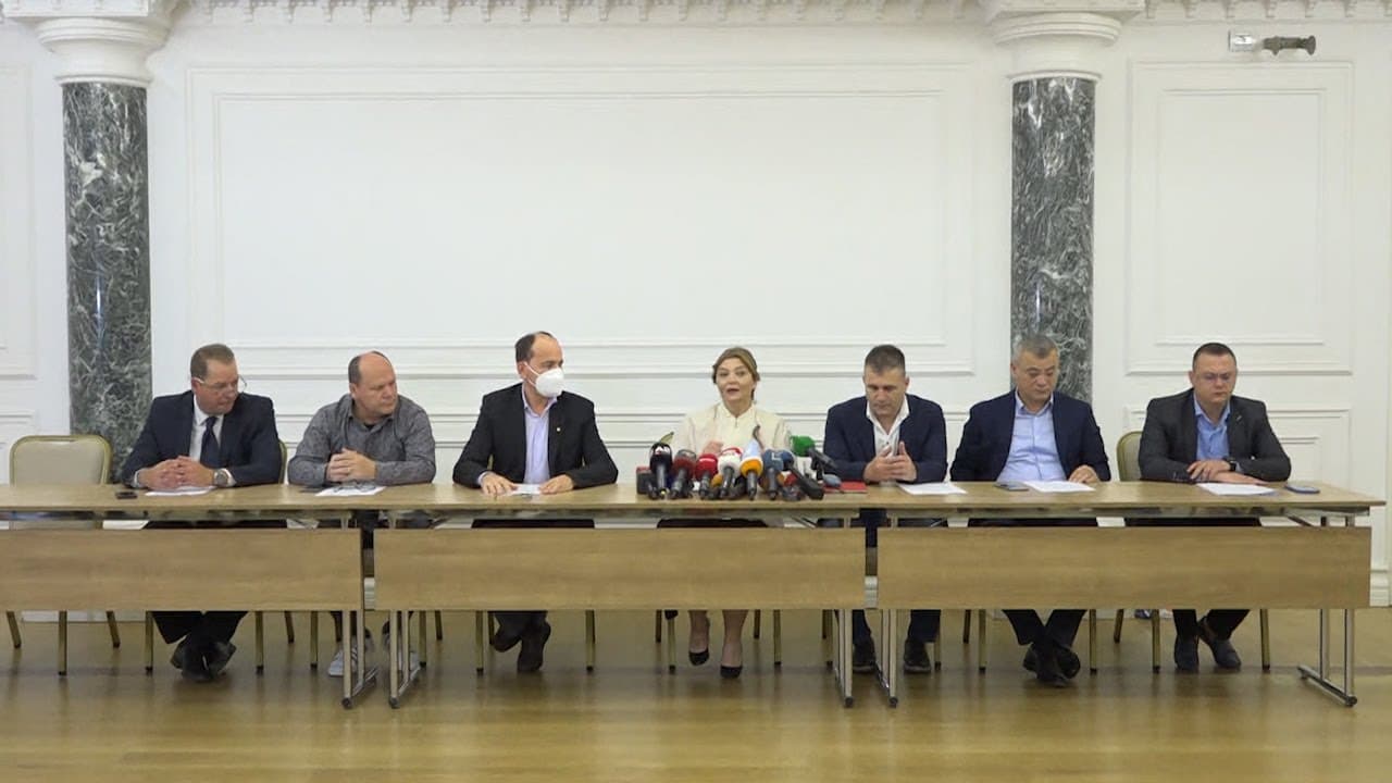 Grupimi “Për PD” kërkon dorëheqjen e Bashës: Përjashtimi i Berishës, vendim antistatutor