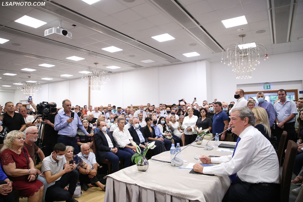 Berisha: Referendum për përjashtimin tim, mos votoni humbës