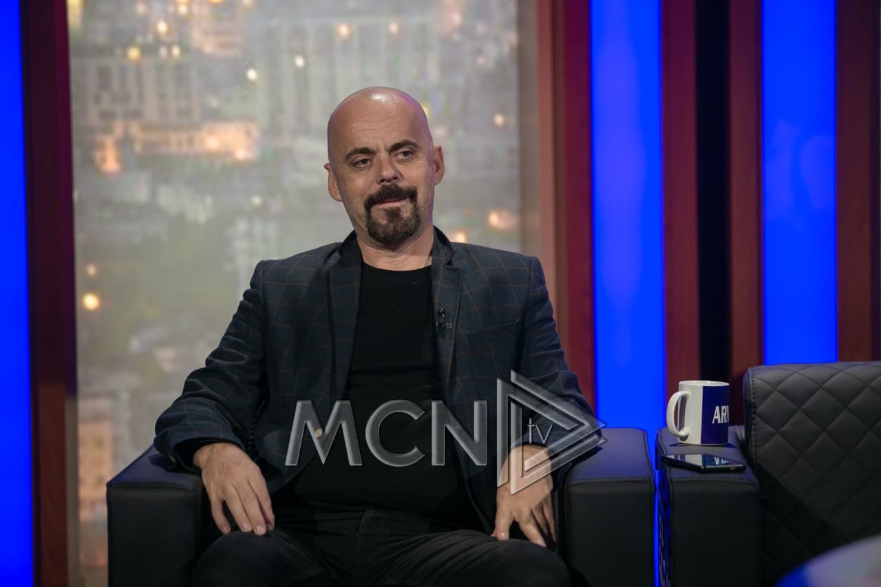 Rexhaj: Identiteti “kosovar” është realitet, por nuk nënkupton një “popull të ri”