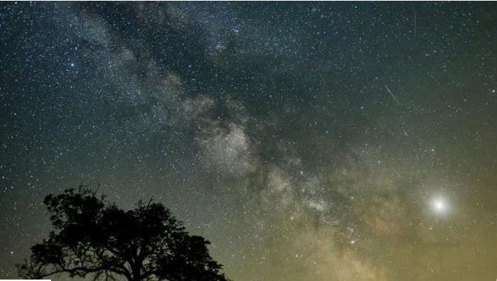 Vëzhguesit e yjeve mblidhen në ngjarjen e "astroturizmit" në Portugali