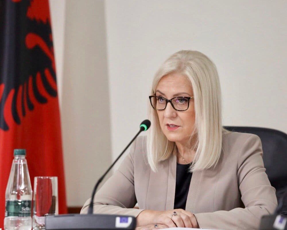 Kryetarja e Kuvendit, Lindita Nikolla nis vizitën e parë zyrtare në Kosovë