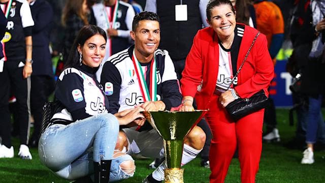 Ronaldo te ish-skuadra? Nëna e portugezit: Dua ta shikoj aty para se të vdes